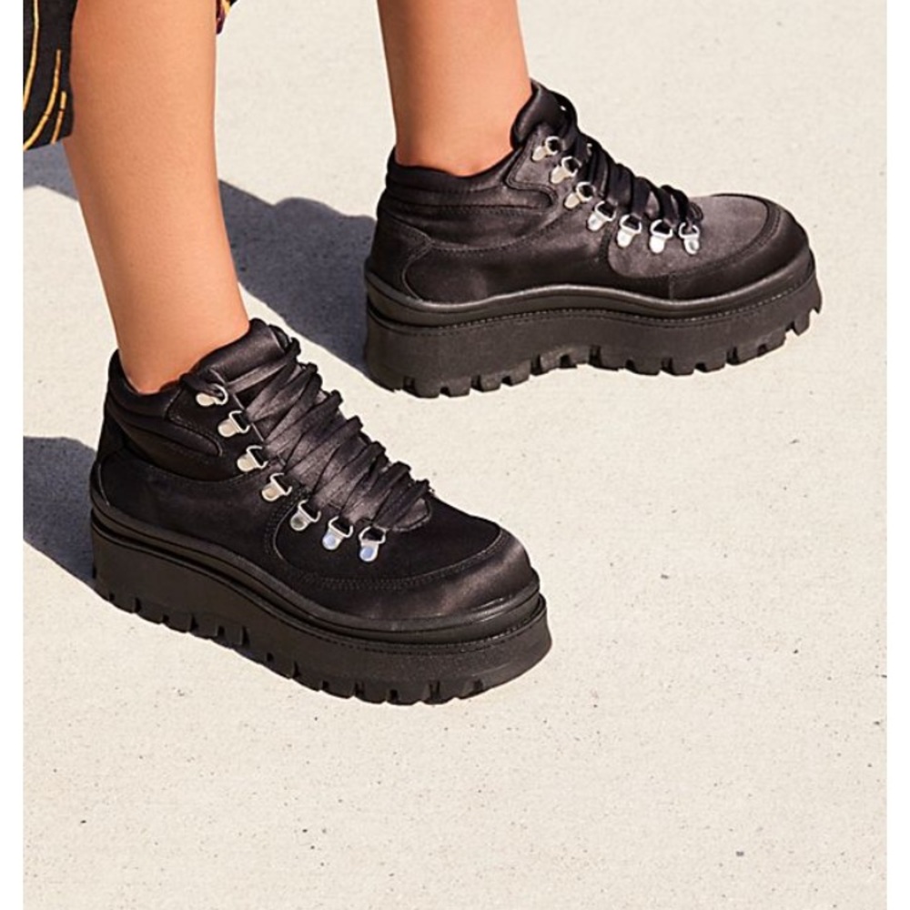jefferey Campbell top peak hiker boot